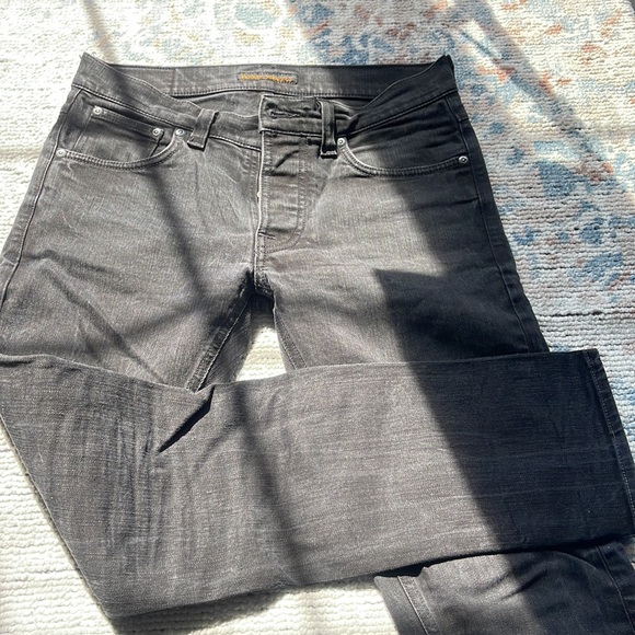 Nudie jeans in a black, washed out denim - Picture 2 of 4